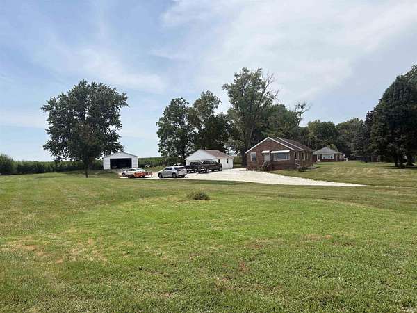 1.5 Acres of Land with Home for Sale in Vincennes, Indiana