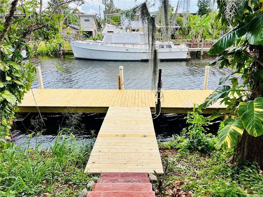 0.15 Acres of Land for Sale in Moore Haven, Florida