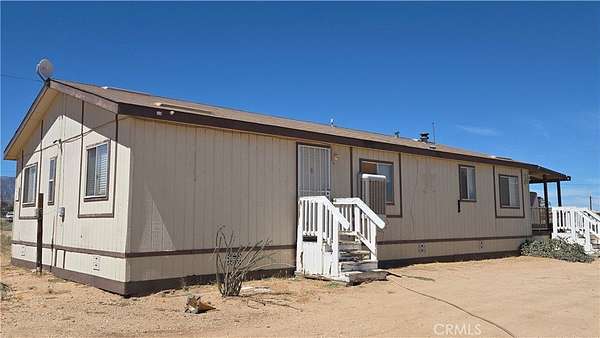 4 Acres of Land with Home for Lease in Phelan, California