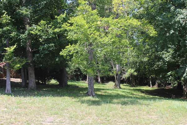 0.28 Acres of Residential Land for Sale in Hendersonville, Tennessee