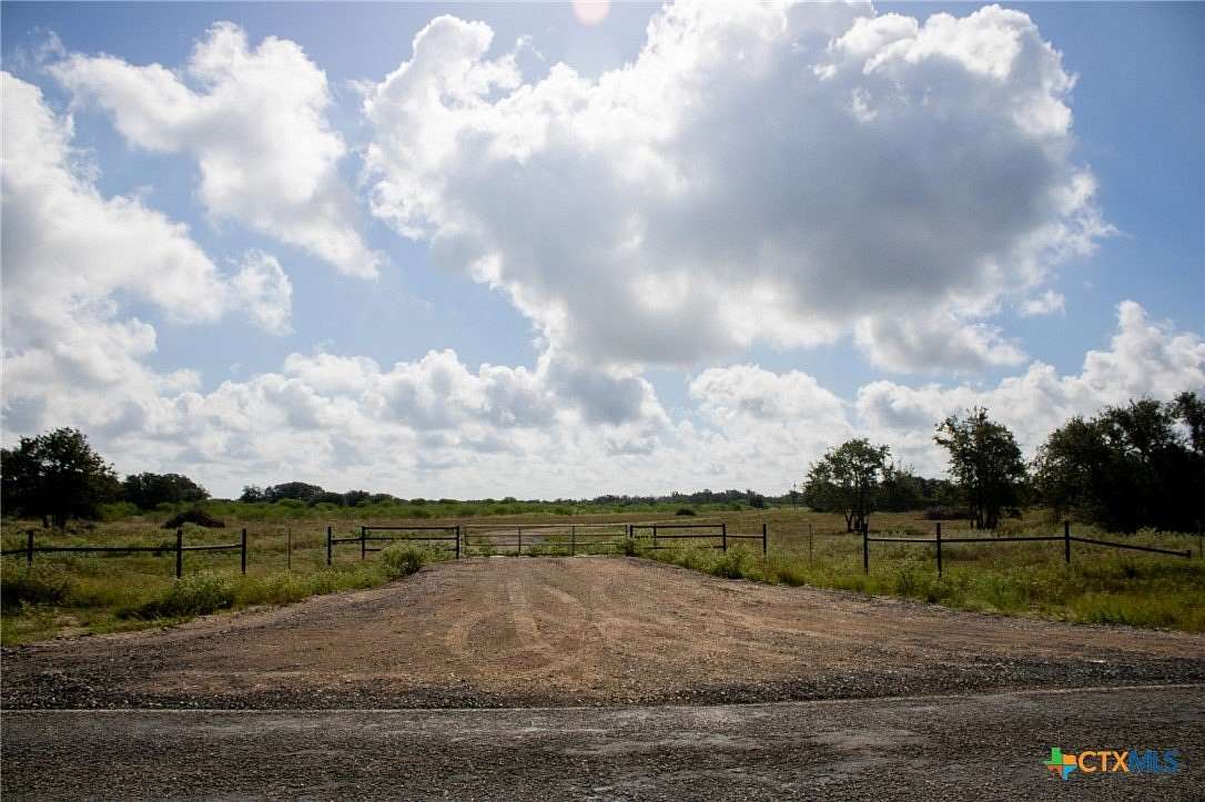 32.3 Acres of Land for Sale in Fannin, Texas