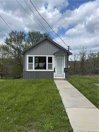 0.53 Acres of Residential Land for Sale in Burgettstown, Pennsylvania