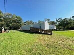 5 Acres of Land with Home for Lease in Roseland, Louisiana