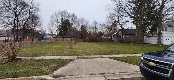 0.1 Acres of Land for Sale in Muskegon, Michigan
