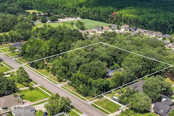 3.4 Acres of Land with Home for Sale in Jacksonville, Florida