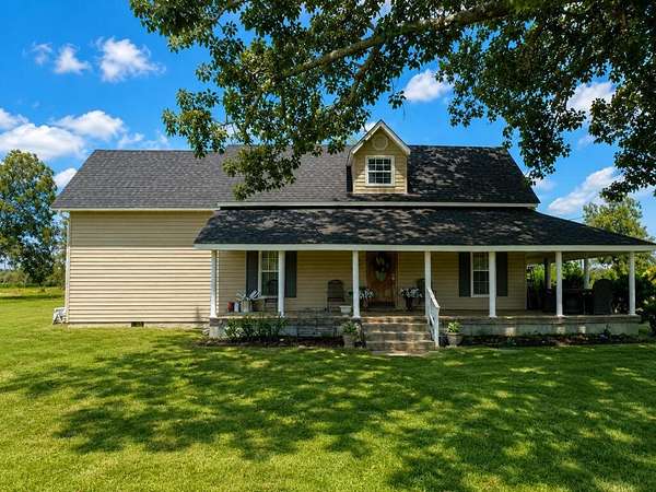 3 Acres of Land with Home for Sale in Denton, Georgia