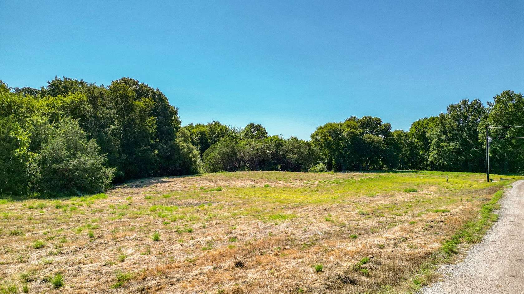 4 Acres of Residential Land for Sale in Weatherford, Texas