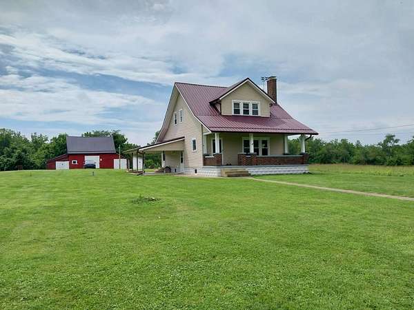10.1 Acres of Land with Home for Sale in Greenfield, Ohio