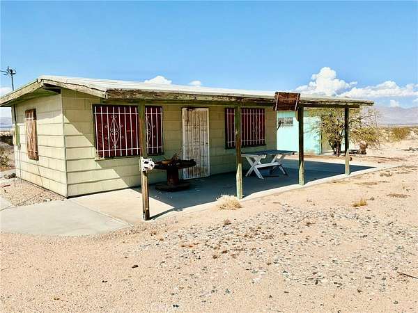 5 Acres of Improved Residential Land for Sale in Twentynine Palms, California
