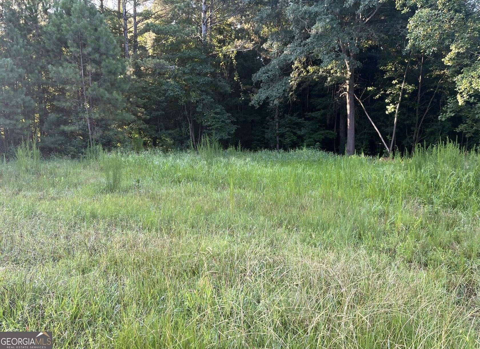 1.55 Acres of Land for Sale in Hartwell, Georgia