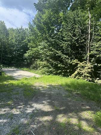 1.17 Acres of Residential Land for Sale in Farmington, Maine