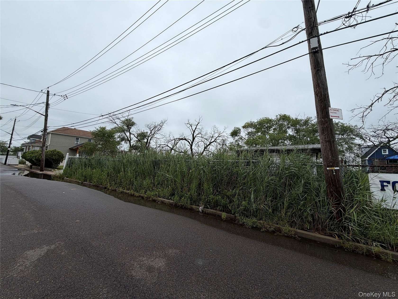 0.01 Acres of Residential Land for Sale in Howard Beach, New York
