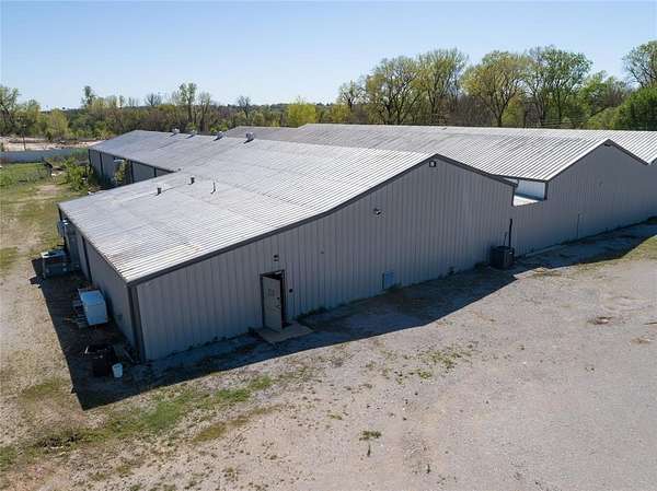 9.5 Acres of Commercial Land for Sale in Purcell, Oklahoma