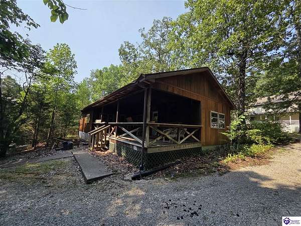 27.2 Acres of Recreational Land for Sale in Cecilia, Kentucky
