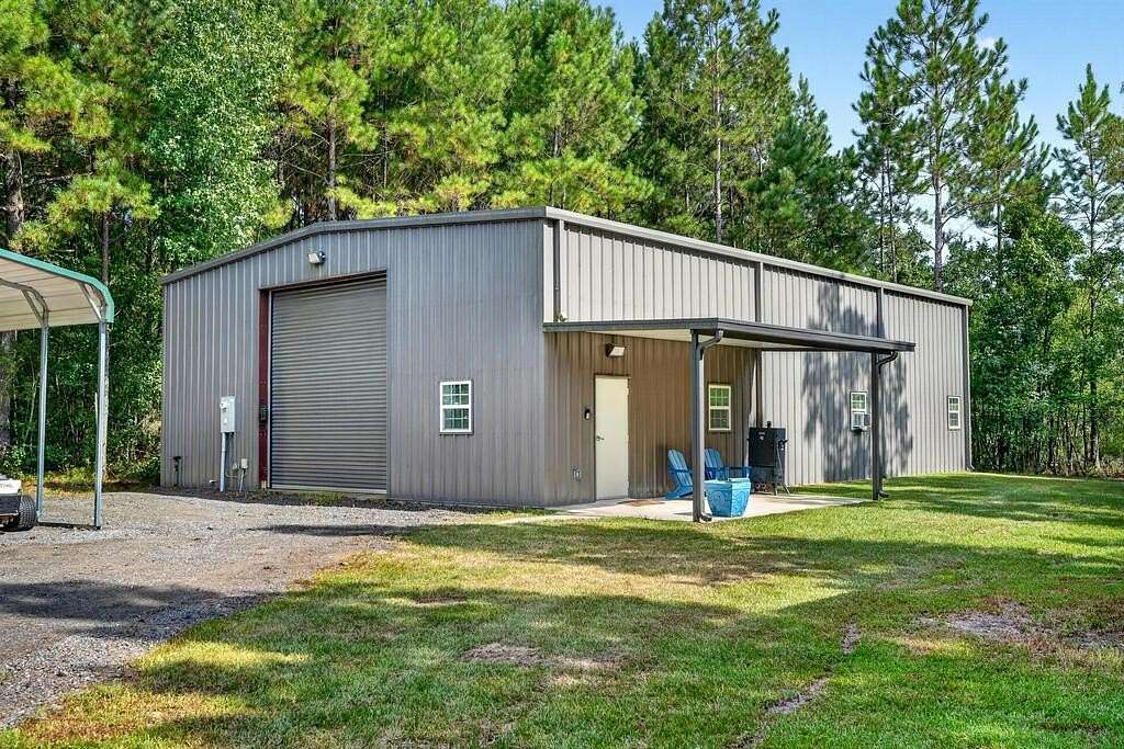 8 Acres of Land with Home for Sale in Picayune, Mississippi