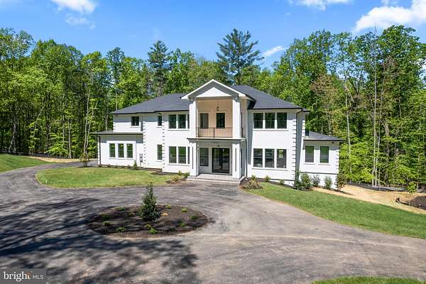 5 Acres of Land with Home for Lease in Clifton, Virginia