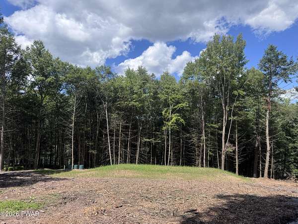 3.54 Acres of Residential Land for Sale in Beach Lake, Pennsylvania