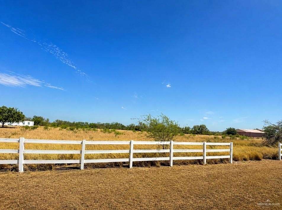 10.6 Acres of Land for Sale in Edinburg, Texas