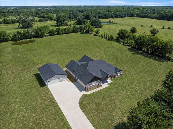 5.41 Acres of Land with Home for Sale in Greenville, Texas
