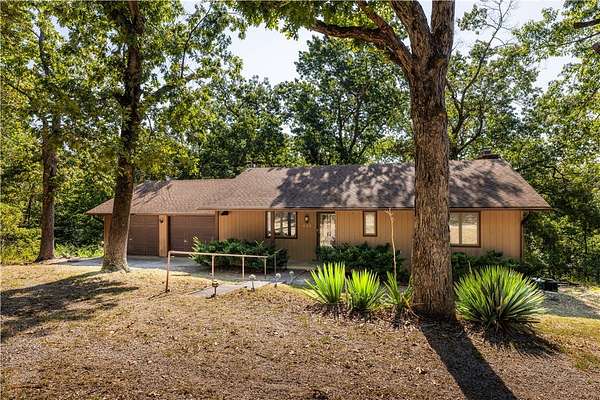 4.84 Acres of Land with Home for Sale in Eureka Springs, Arkansas