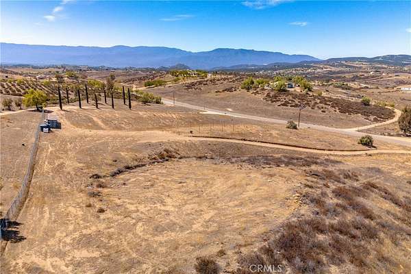 4.88 Acres of Residential Land for Sale in Sage, California