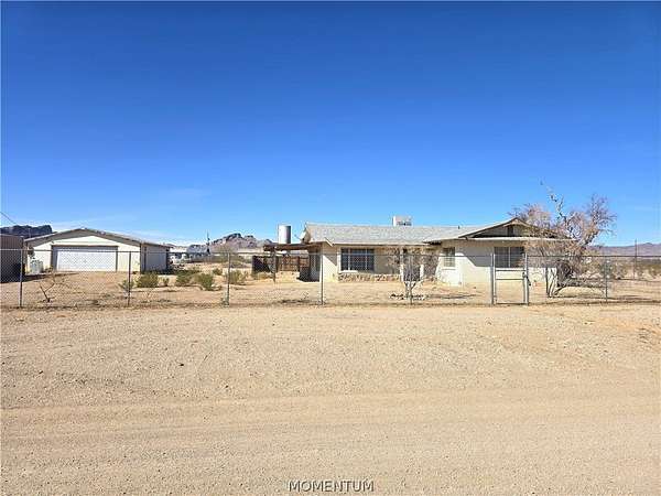 2.35 Acres of Improved Mixed-Use Land for Sale in Golden Valley, Arizona