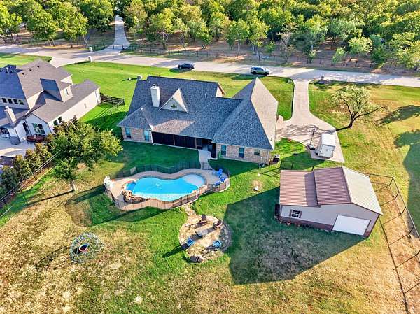 1.55 Acres of Land with Home for Sale in Royse City, Texas