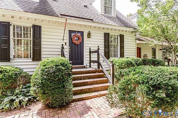 6.82 Acres of Land with Home for Sale in Quinton, Virginia