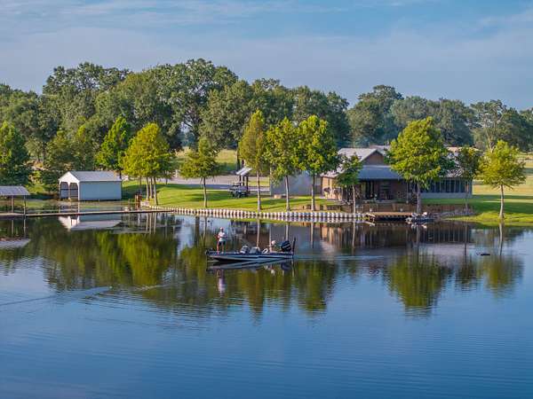 28 Acres of Land for Sale in Ville Platte, Louisiana