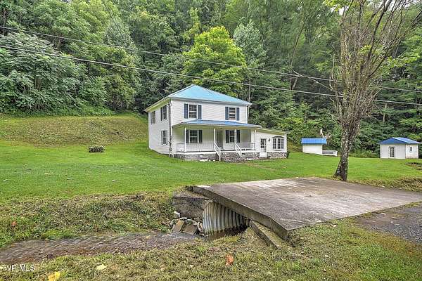 4.83 Acres of Land with Home for Sale in Lebanon, Virginia
