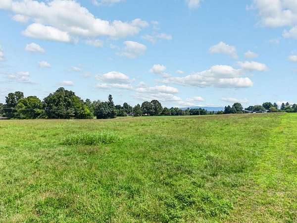 Residential Land for Sale in Crossville, Tennessee