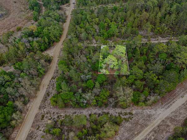 0.81 Acres of Residential Land for Sale in Interlachen, Florida