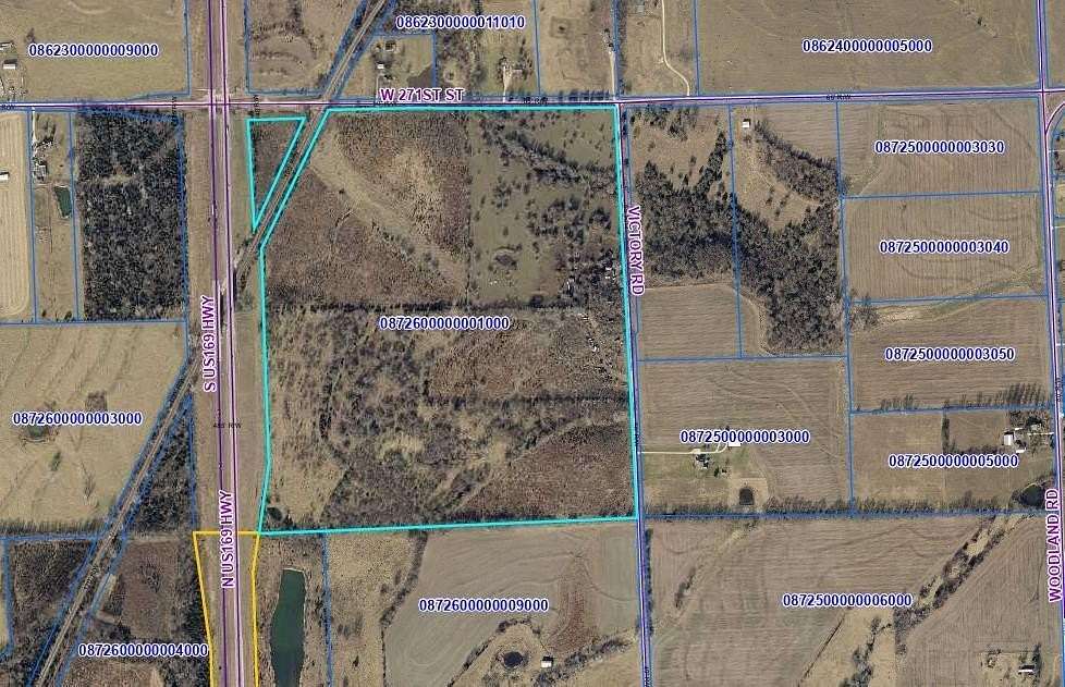 137 Acres of Land for Sale in Paola, Kansas