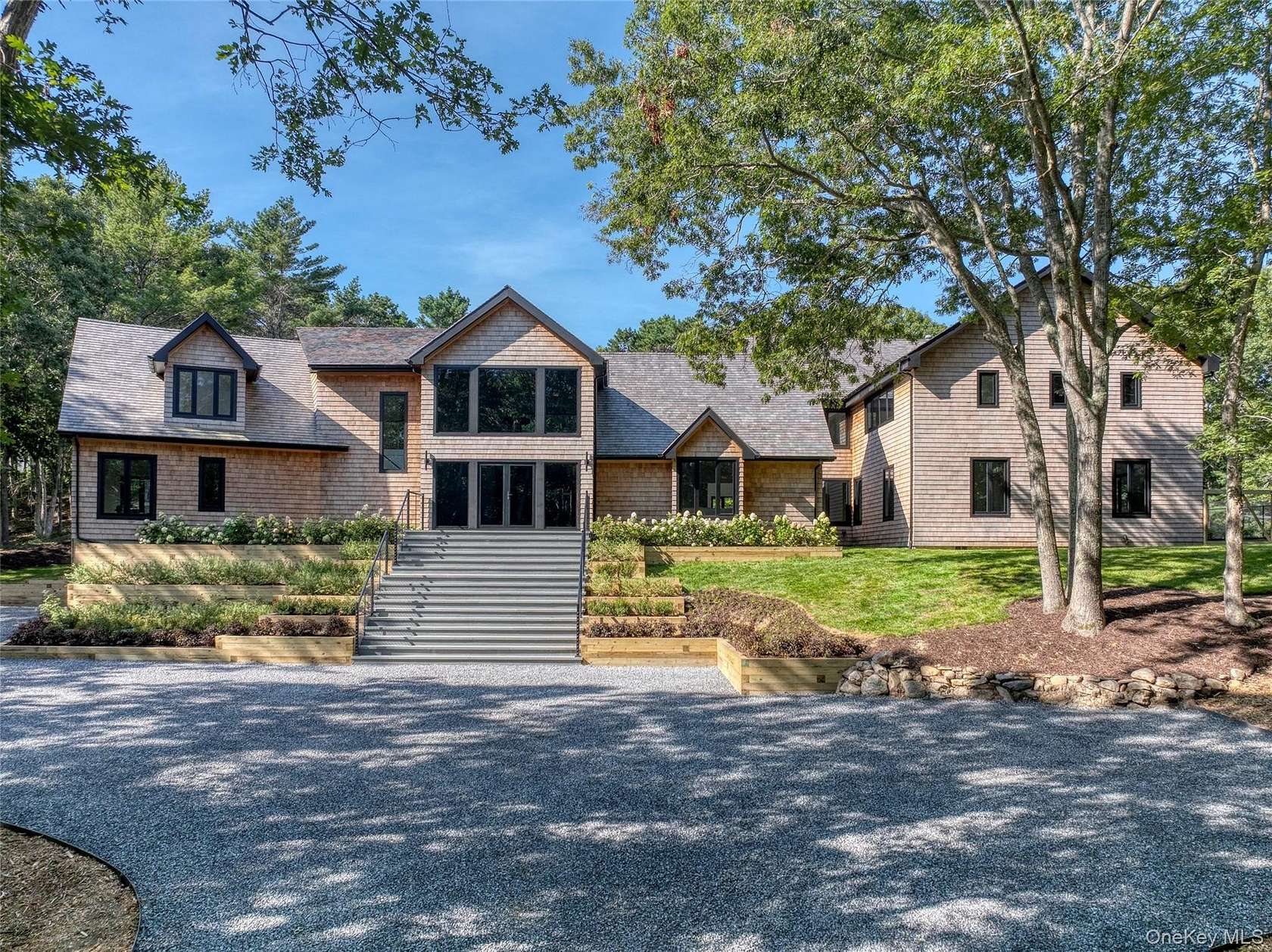 4.1 Acres of Land with Home for Sale in Water Mill, New York