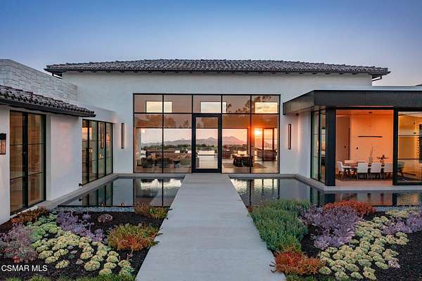 20 Acres of Land with Home for Sale in Thousand Oaks, California