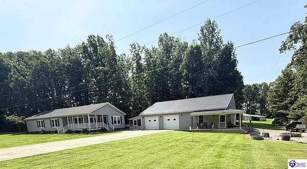 1.5 Acres of Land with Home for Sale in Columbia, Kentucky