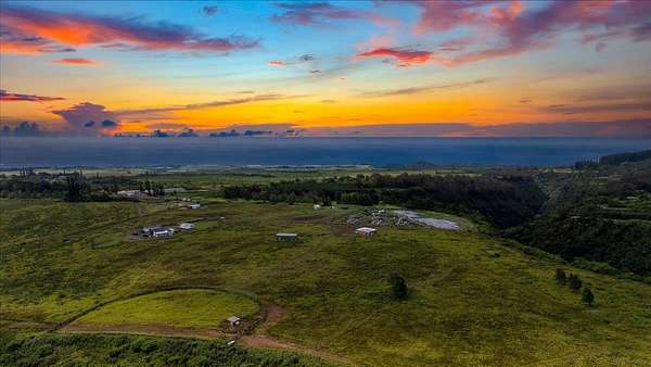15.5 Acres of Land for Sale in Makawao, Hawaii