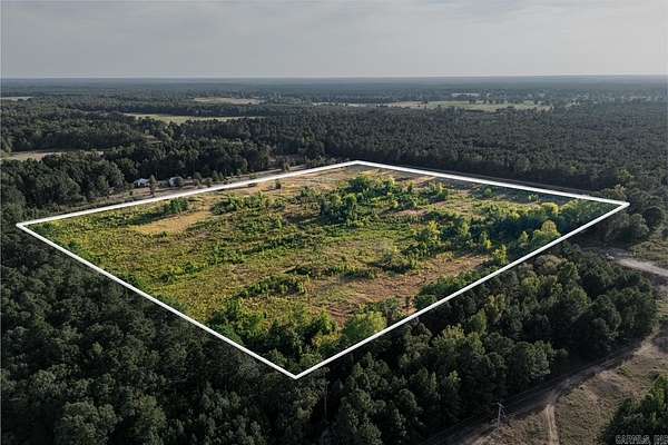 30 Acres of Land for Sale in Prattsville, Arkansas
