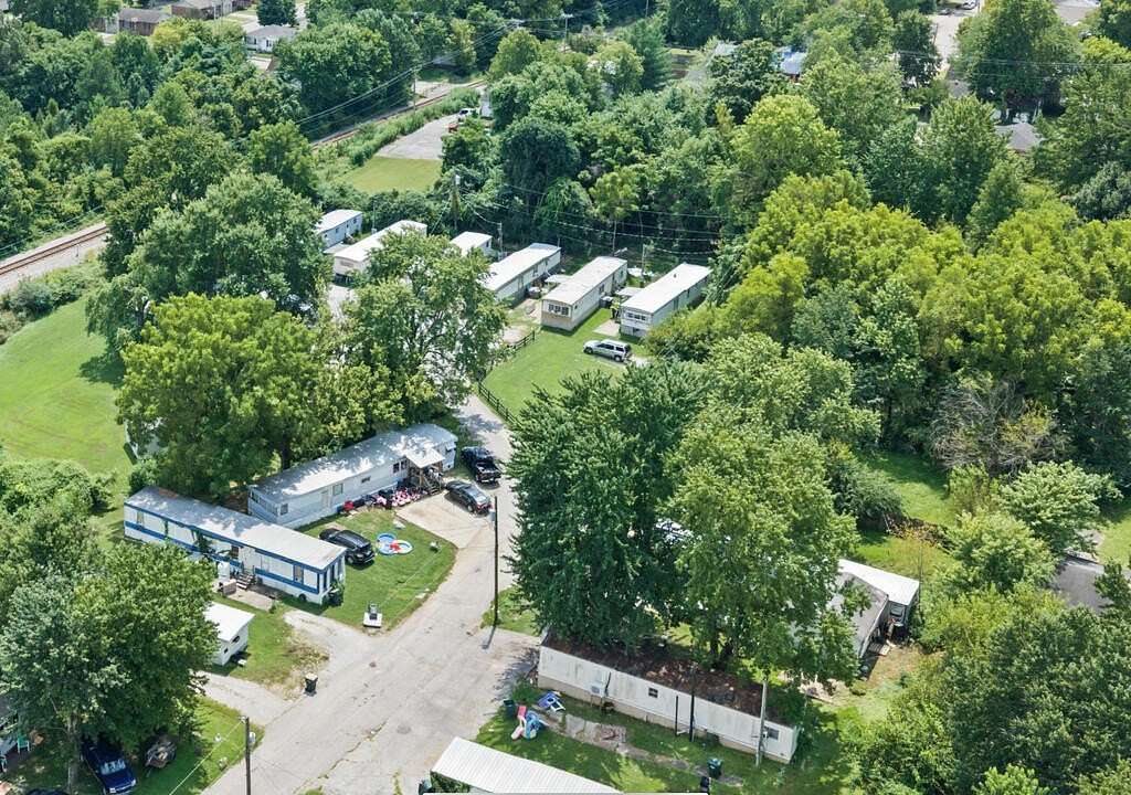 1.78 Acres of Commercial Land for Sale in Madisonville, Kentucky