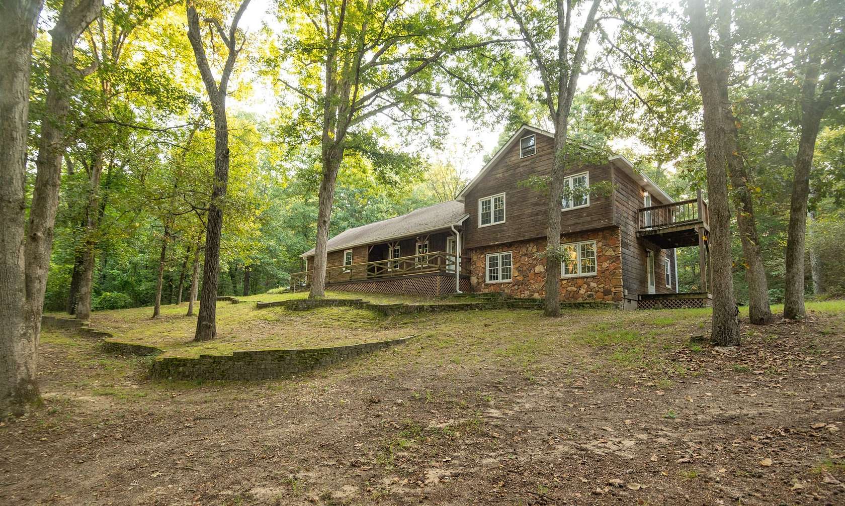 11 Acres of Recreational Land with Home for Sale in Dexter, Missouri