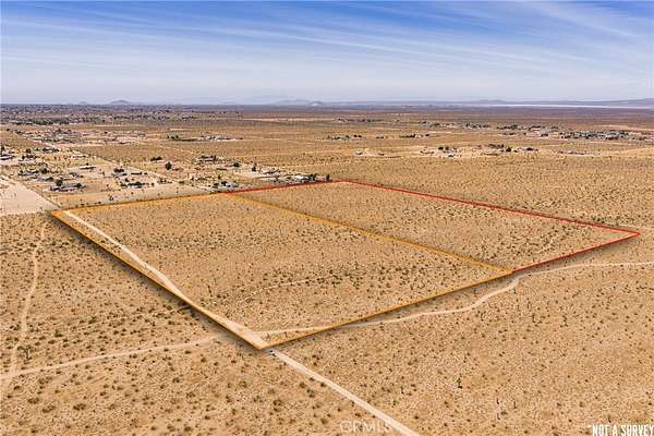 20 Acres of Agricultural & Residential Land for Sale in Phelan, California