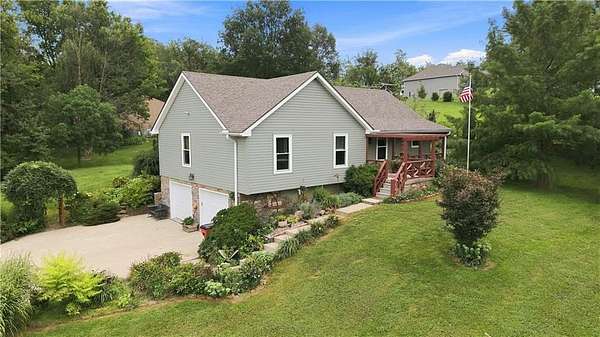 10 Acres of Land with Home for Sale in Independence, Missouri