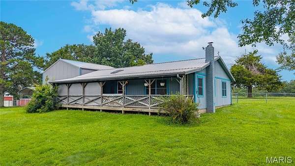 13.7 Acres of Land with Home for Sale in Marble Hill, Missouri