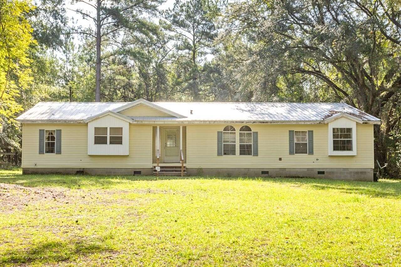 6 Acres of Land with Home for Sale in Monticello, Florida