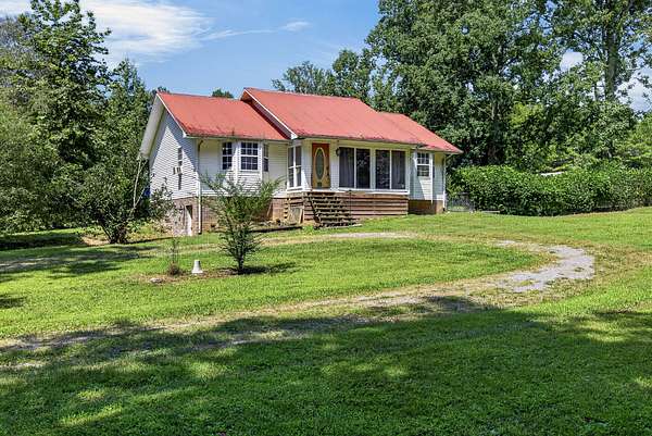 2.68 Acres of Land with Home for Sale in Baxter, Tennessee