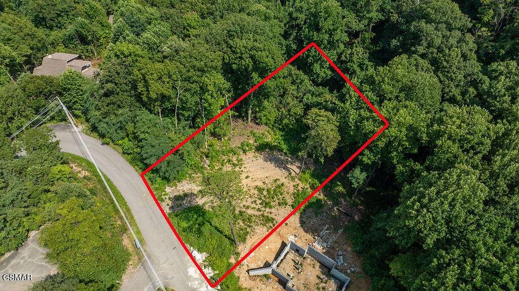 0.35 Acres of Residential Land for Sale in Gatlinburg, Tennessee