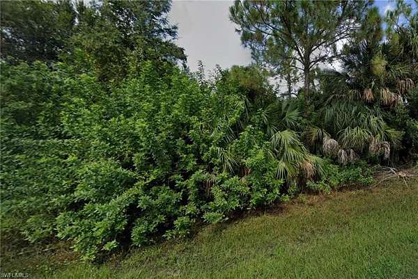2.5 Acres of Residential Land for Sale in Naples, Florida