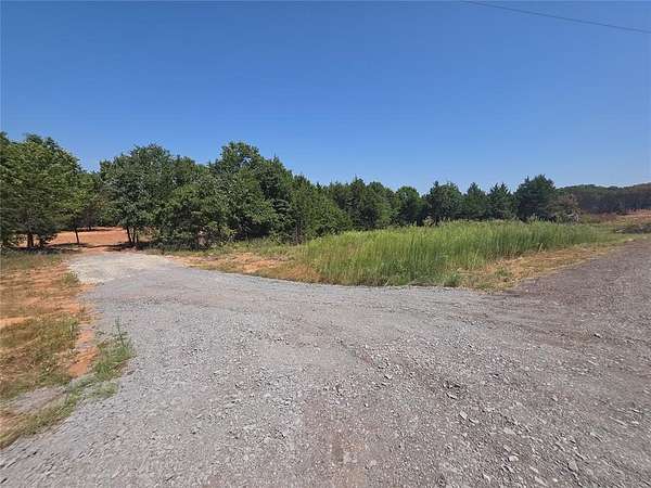 3.22 Acres of Residential Land for Sale in Wellston, Oklahoma