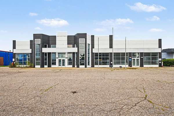 1.65 Acres of Improved Commercial Land for Sale in Benton Harbor, Michigan