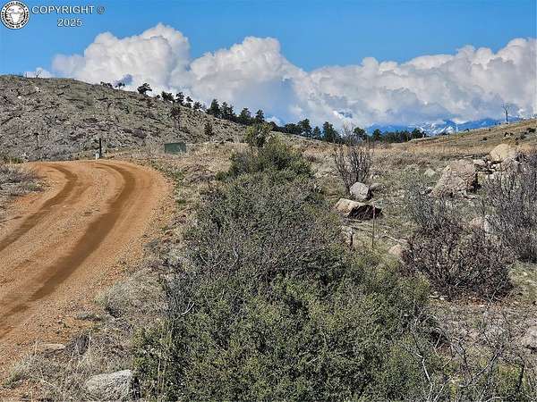 5.1 Acres of Residential Land for Sale in Cotopaxi, Colorado